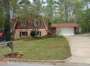 709 N Lakeshore Dr, Carrollton, GA 30117