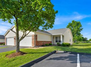 16005 Rose Wreath Ln, Florissant, MO 63034
