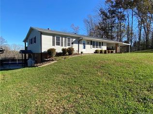 625 Ned McGimsey Rd, Nebo, NC 28761