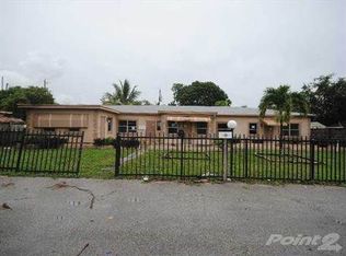 555 NW 100th Ter, Miami, FL 33150