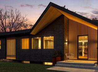 114 Burntside Dr, Golden Valley, MN 55422