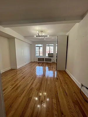 Rented by Corcoran | media 1