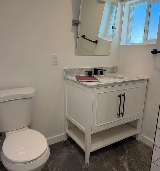 160 W 59th St #1/4 — Photo 3