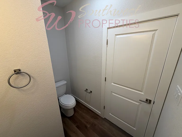 577 Galt Dr — Photo 21