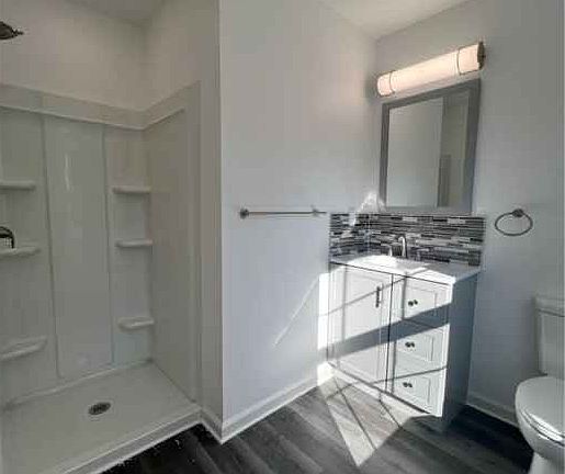 4th image of 130 North St Unit 3