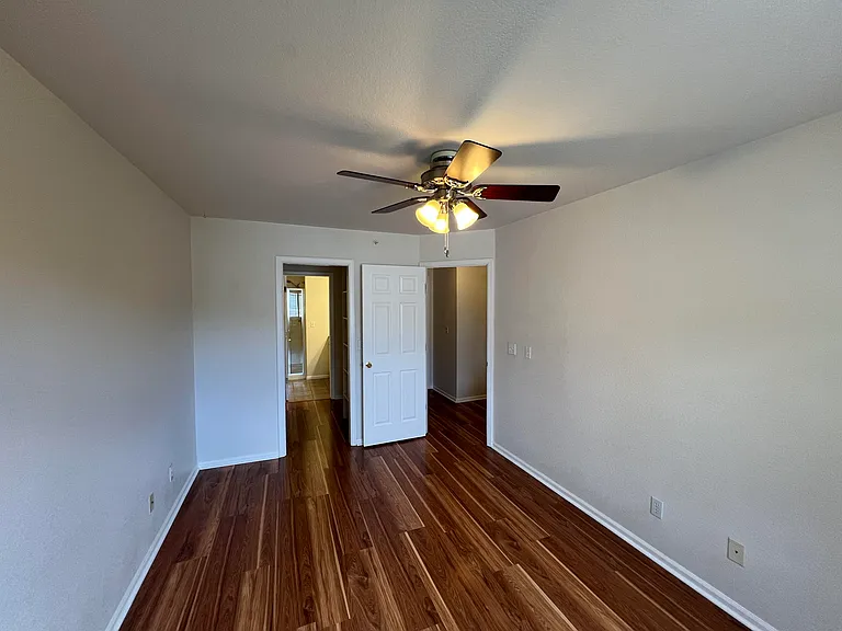 4953 Noble Park Pl — Photo 12