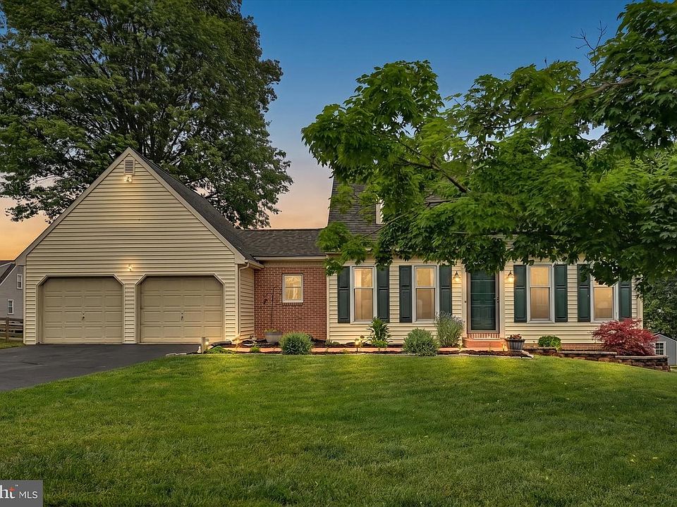 1st image of 1551 Braxton Dr