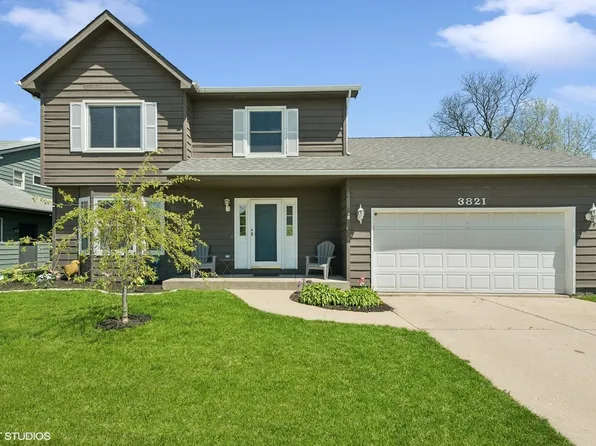 3821 Bertrand Ln, Beach Park, IL 60099