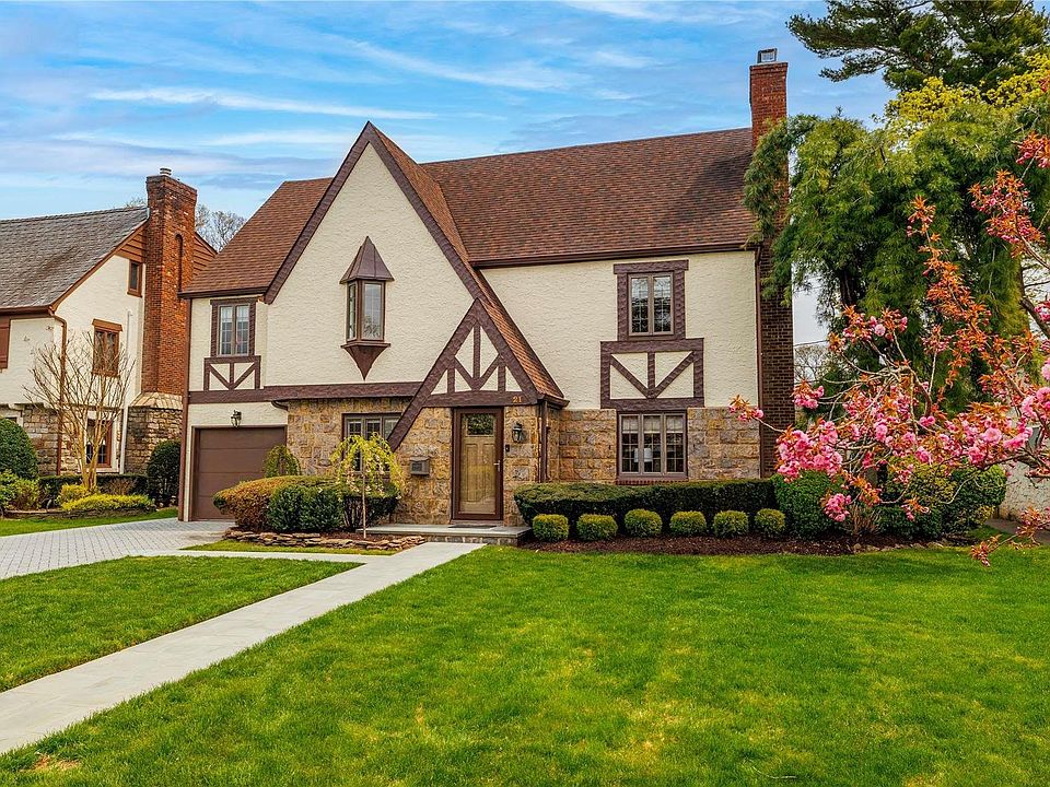 1st image of 21 Willetts Court