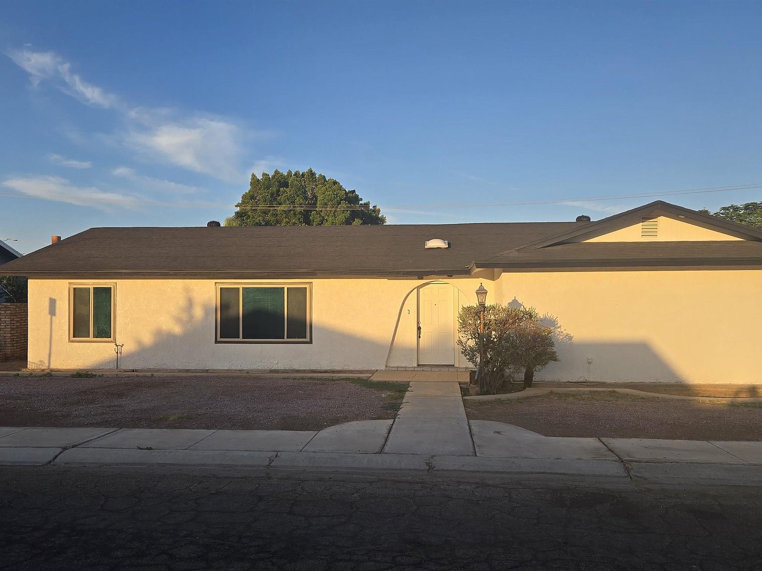 1897 S 22nd Ave, Yuma, AZ 85364 | Zillow
