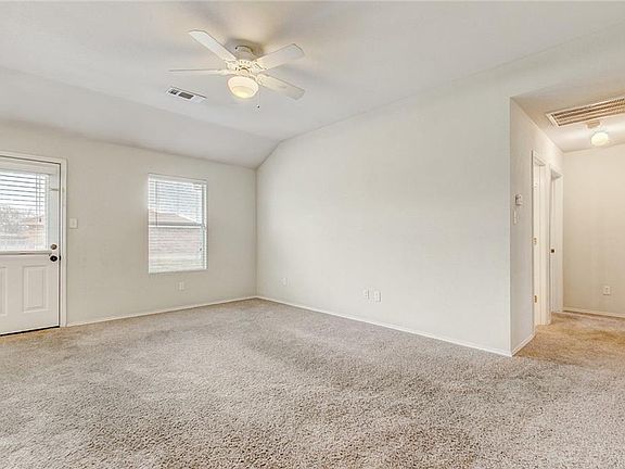 5th image of 1311 Lynnwood Dr