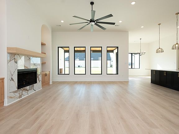 5th image of 6900 Fields Dr