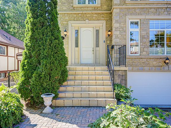 3rd image of 133 Spring Garden Ave