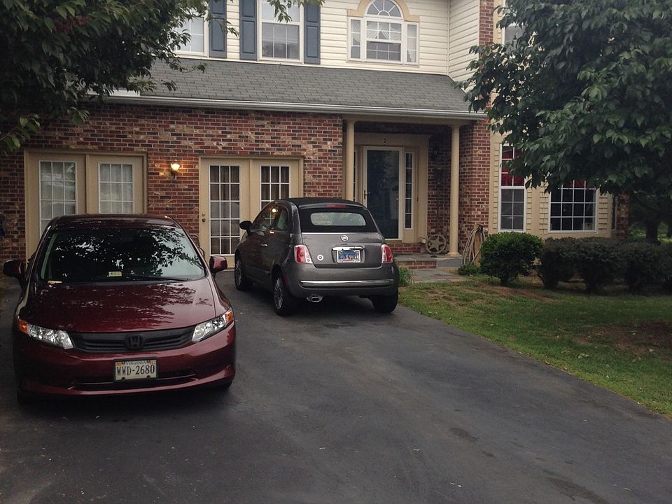 1st image of 2 Wellington Dr