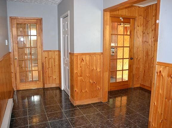 3rd image of 94 Main Road