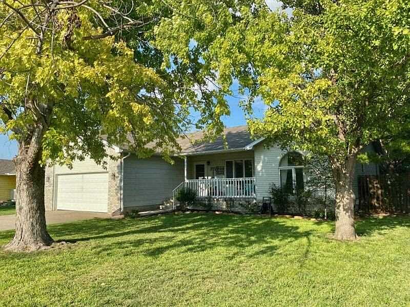 1st image of 2802 Academy Ave