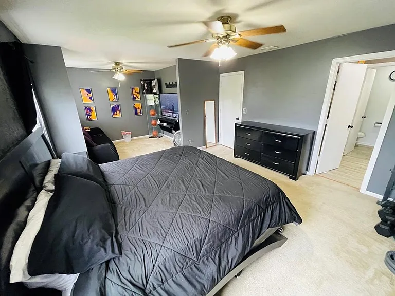 2624 Stowe Ct — Photo 16