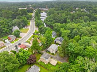 7 Fairground Way, Hope, RI 02831