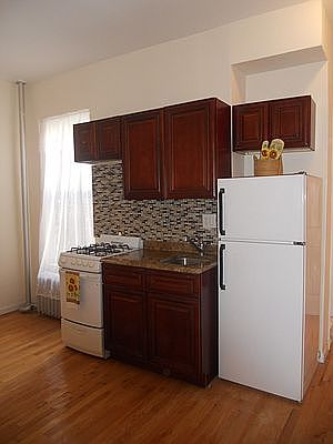 2nd image of 515 W 150th St APT 6