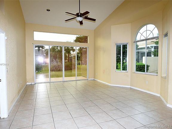 3rd image of 5079 Madison Lakes Cir E #5079