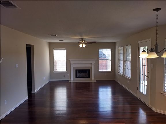 4th image of 711 Leann Ln