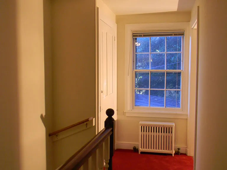 311 N High St — Photo 37