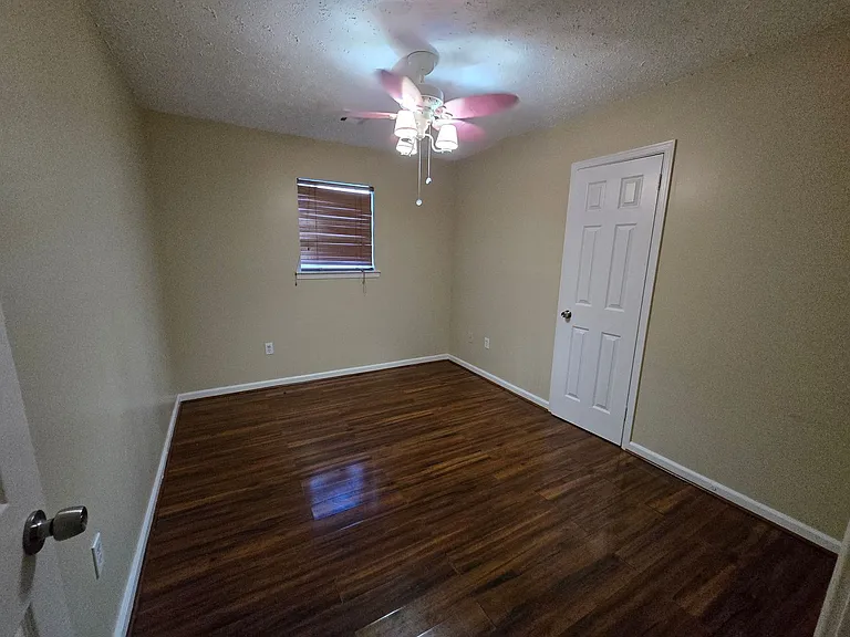 6520 Pinebrook Dr — Photo 15