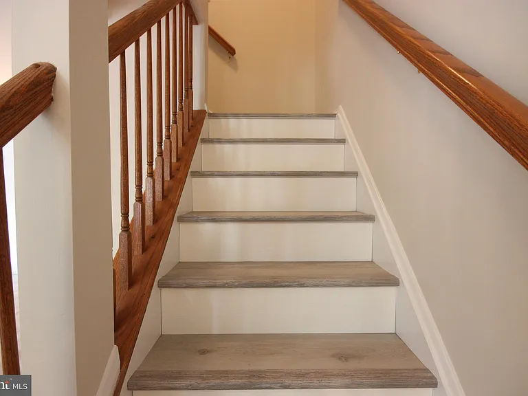 7782 Blueberry Hill Ln — Photo 16