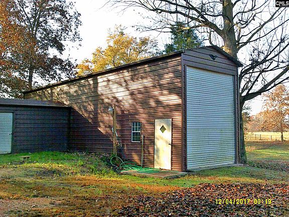 3rd image of 8414 Columbia Hwy