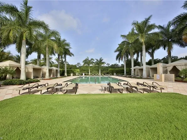 1065 Borghese Ln APT 203, Naples, FL 34114