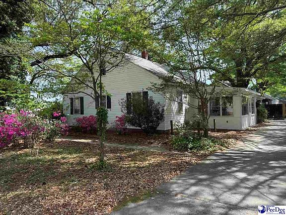 2nd image of 119 Patsy Ln