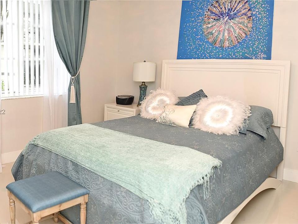 1st image of 4560 NW 107th Ave APT 107
