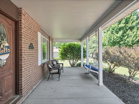 2nd image of 1007 Ranchwood Dr