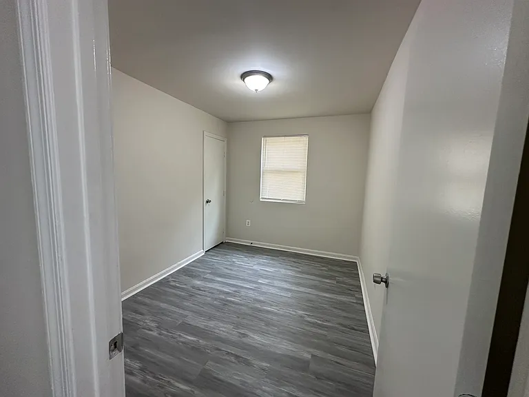 706 Brandywine St SE #203 — Photo 11