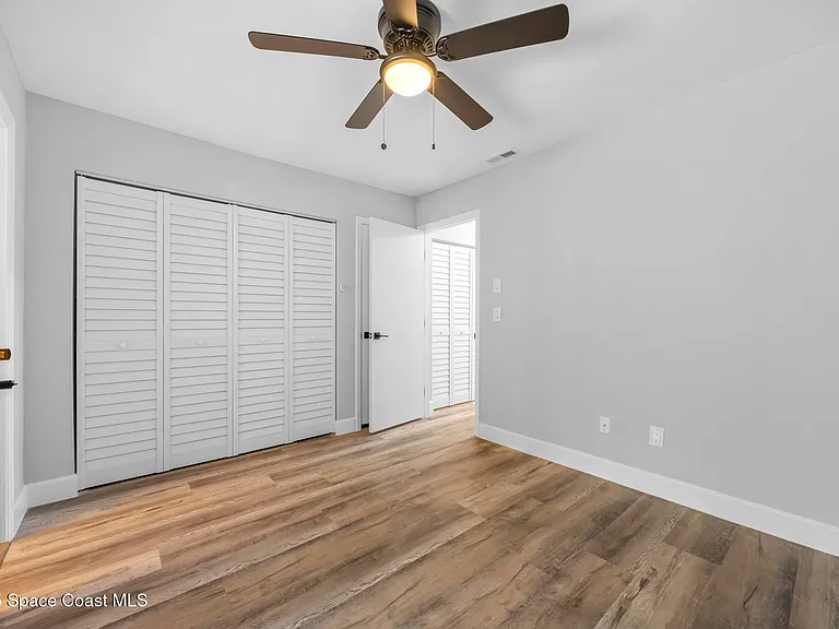 111 Columbia Dr — Photo 14