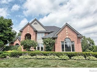 4898 Trailview, West Bloomfield, MI 48322