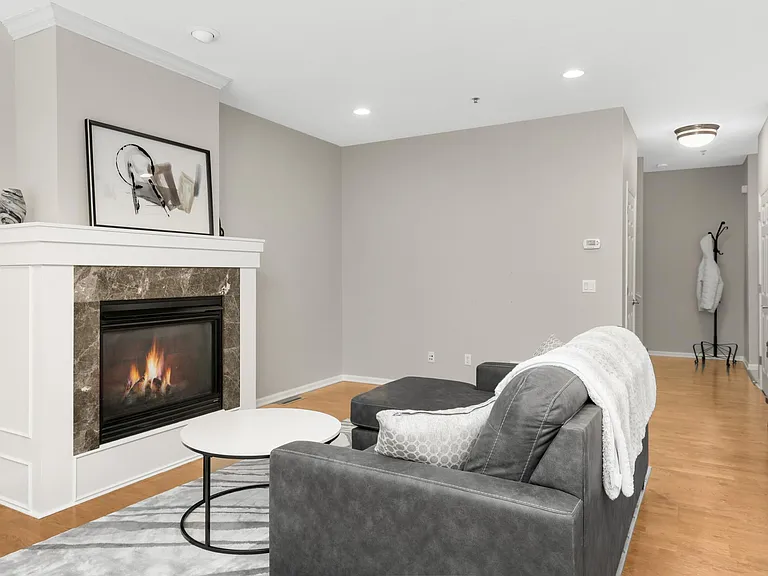 17710 Valley Cove Ct — Photo 8