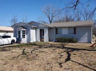 202 N 6th St, Celeste, TX 75423