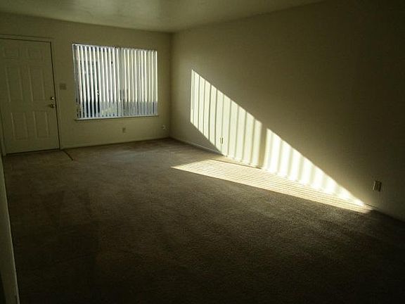 5th image of 8019 Arguello Dr APT A