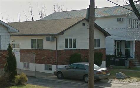 2nd image of 468 Medina St