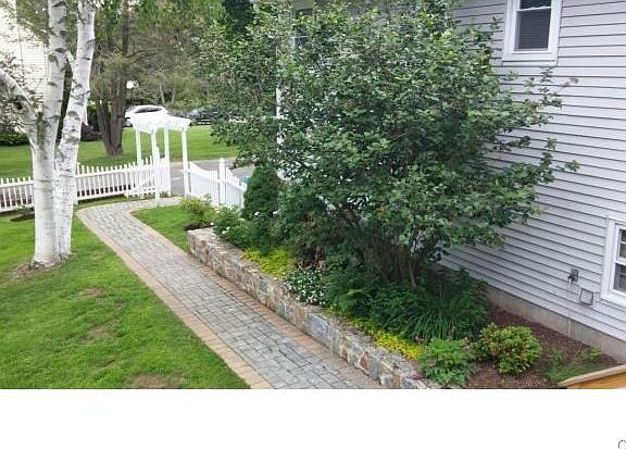 3rd image of 6 Meadowridge Dr