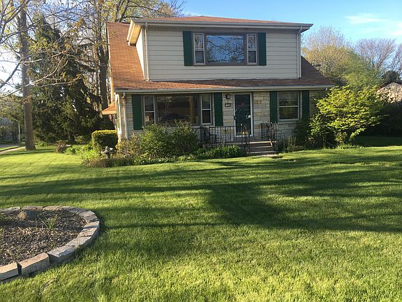 2nd image of 1928 W Grange Ave
