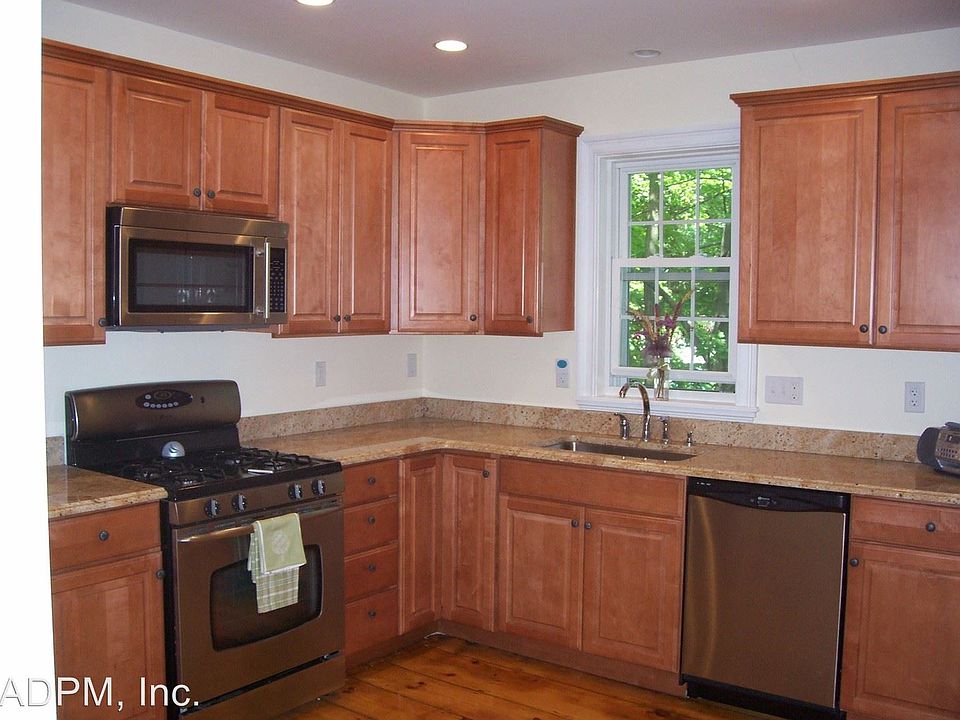 1st image of 22 Winter St #B