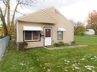 1135 Peerless Ave, Akron, OH 44320