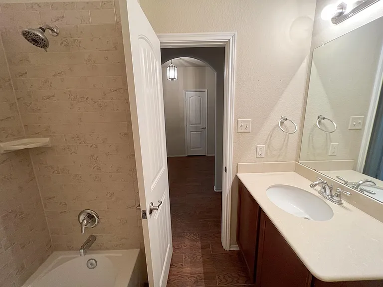 1417 Christina Creek Dr — Photo 9