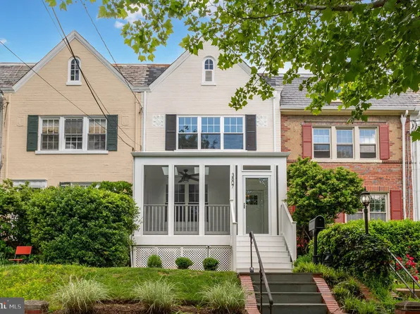 3807 Benton St NW, Washington, DC 20007