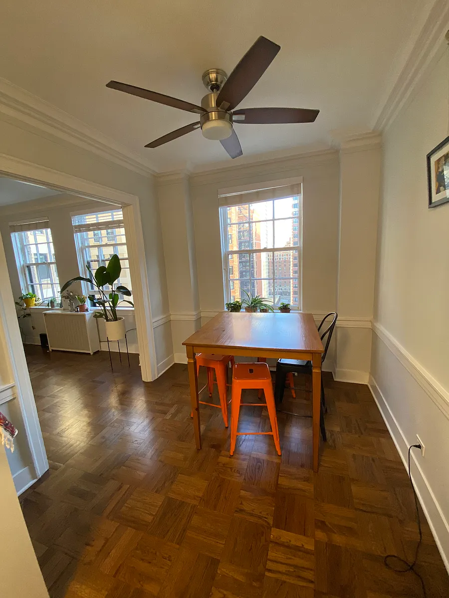 Building Photo - 3270 N Lake Shore Dr #13C