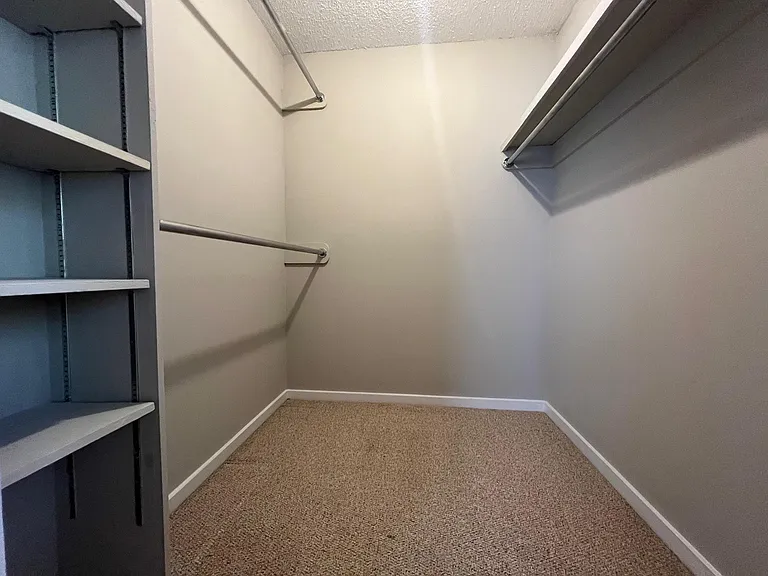 214 Westbrooke Dr — Photo 14