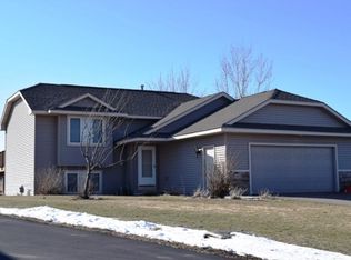 1412 Blackduck Ave, Baldwin, WI 54002