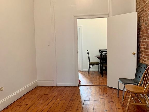 5th image of 147 E 117th St #2A